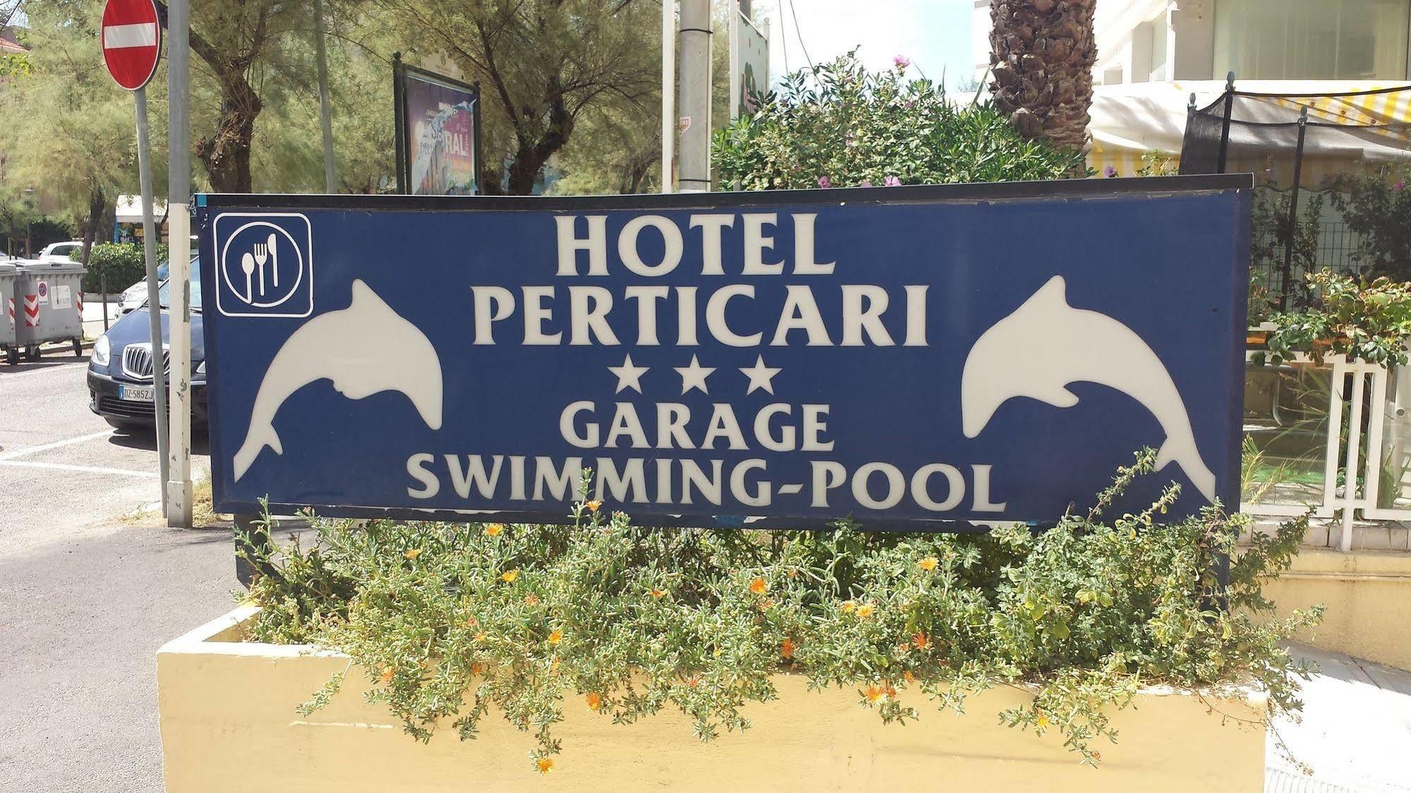 Hotel Perticari Pesaro Exterior foto